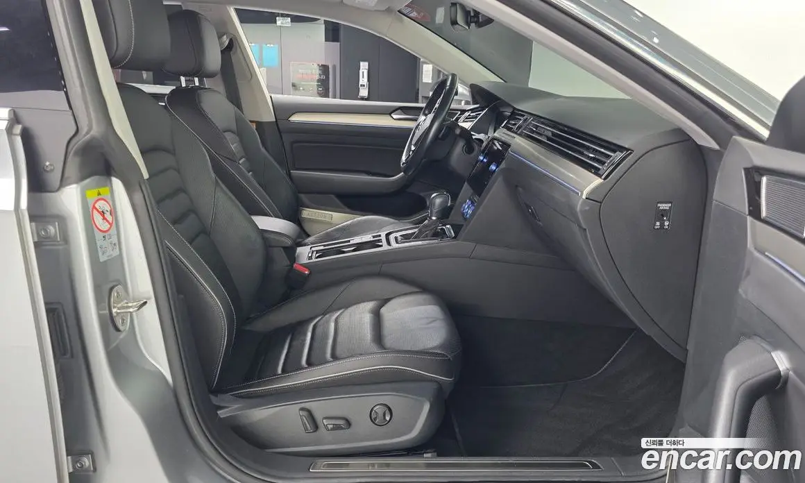 Volkswagen Arteon 2019 2.0 автомат (гидро), фото 16 Volkswagen Arteon 2019 2.0 автомат (гидро), фото 16