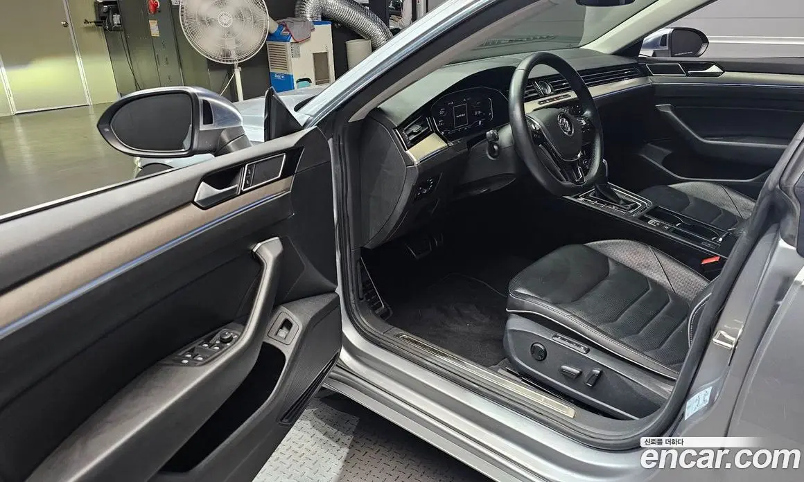 Volkswagen Arteon 2020 2.0 автомат (гидро), фото 13 Volkswagen Arteon 2020 2.0 автомат (гидро), фото 13