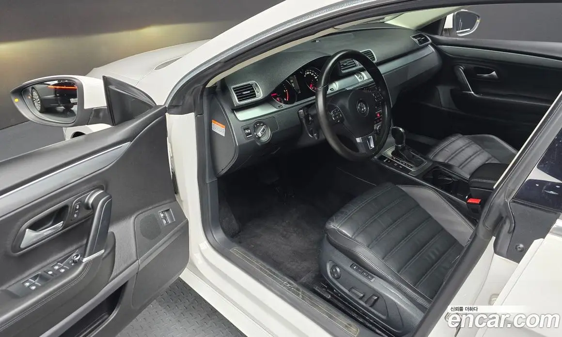 Volkswagen CC 2012 2.0 автомат (гидро), фото 12