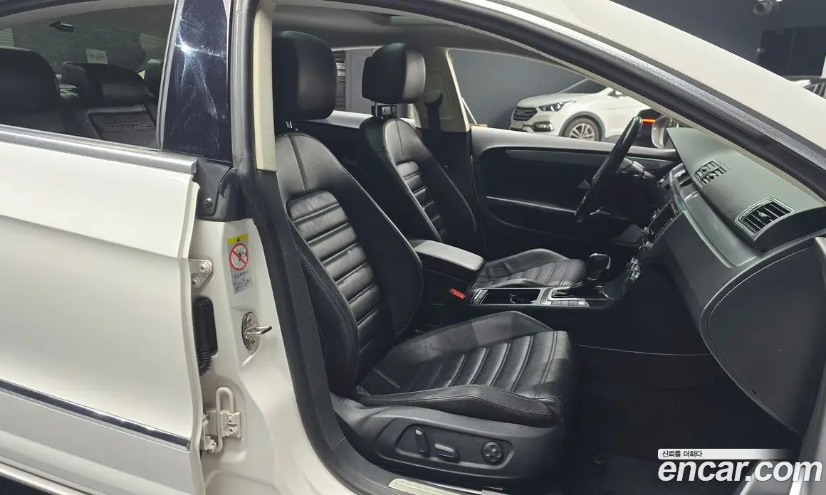 Volkswagen CC 2012 2.0 автомат (гидро), фото 15