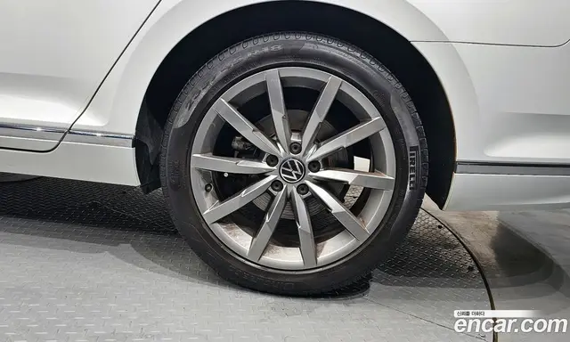 Volkswagen Passat 2022 2.0 автомат (гидро), миниатюра 7