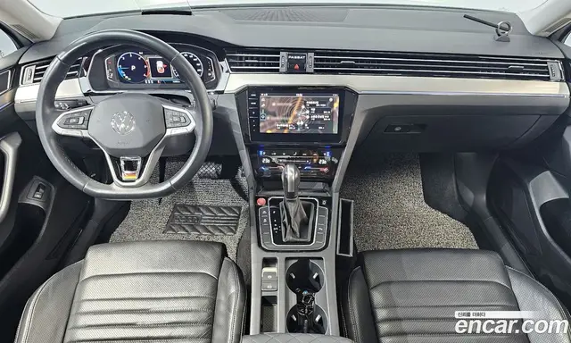 Volkswagen Passat 2022 2.0 автомат (гидро), миниатюра 10