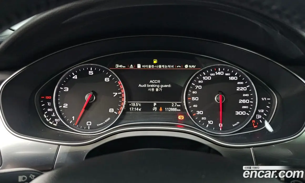 Audi A6 2014 3.0 автомат (гидро), фото 11