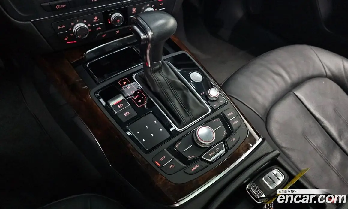 Audi A6 2014 3.0 автомат (гидро), фото 12