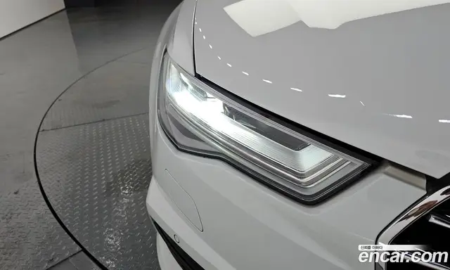 Audi A6 2018 2.0 автомат (гидро), миниатюра 8 Audi A6 2018 2.0 автомат (гидро), миниатюра 8
