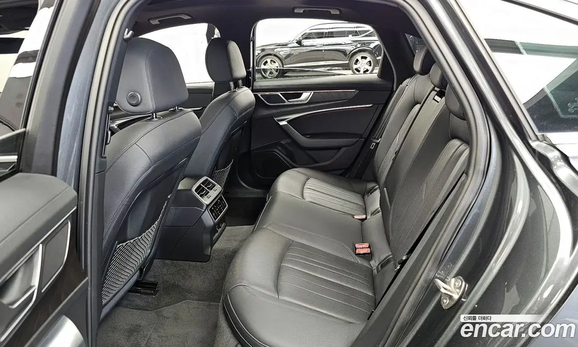 Audi A6 2020 2.0 автомат (гидро), фото 16