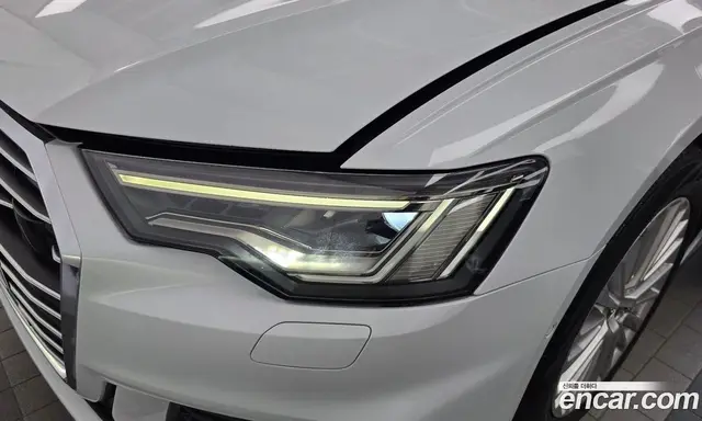 Audi A6 2020 2.0 автомат (гидро), миниатюра 8