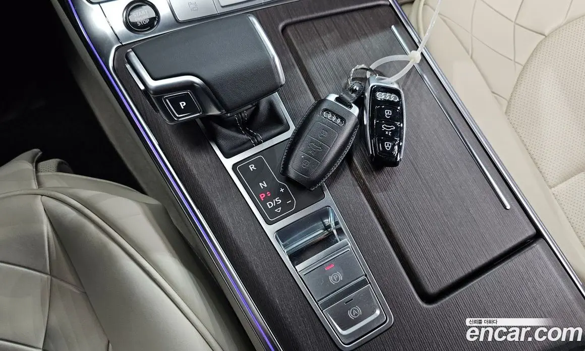 Audi A6 2025 2.0 автомат (гидро), фото 11