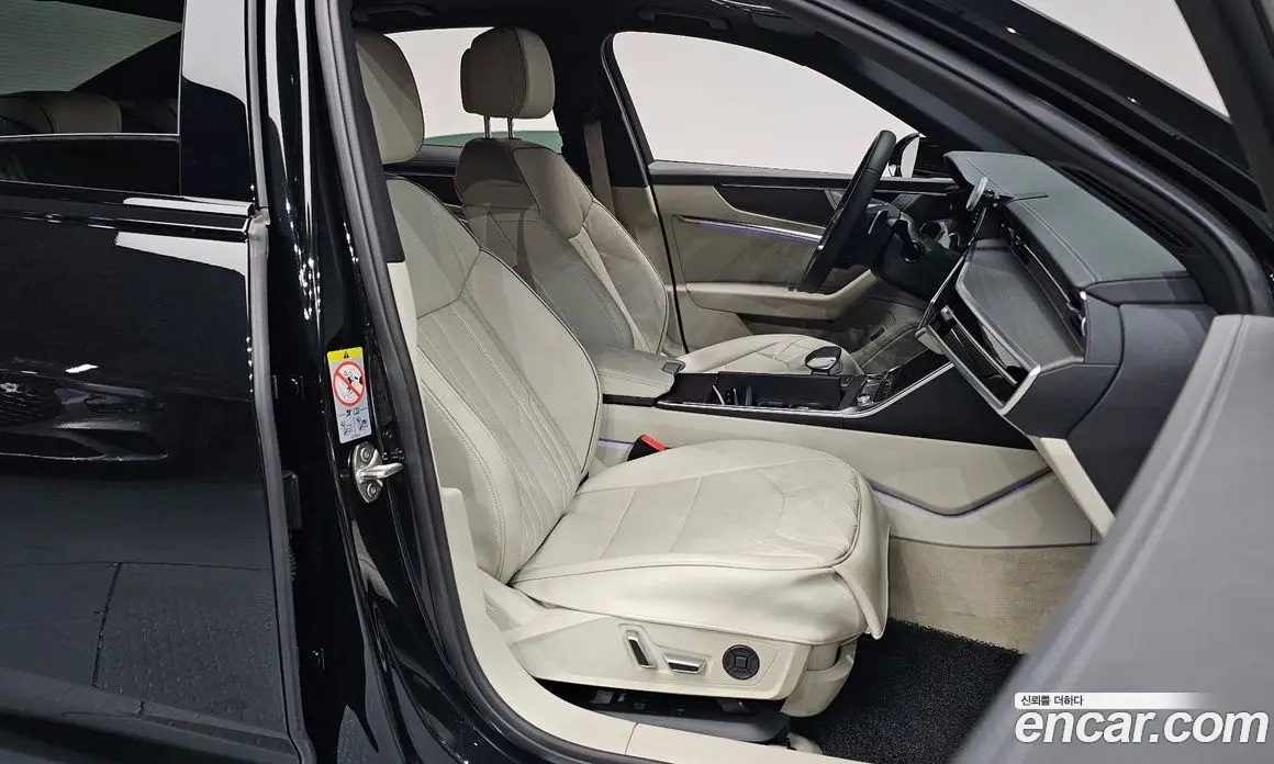 Audi A6 2025 2.0 автомат (гидро), фото 17