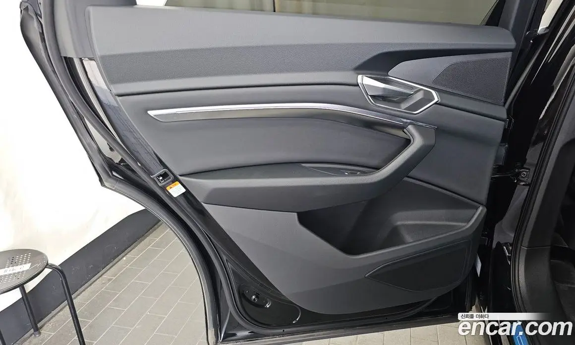 Audi e-tron 2021 0.2 автомат (гидро), фото 15