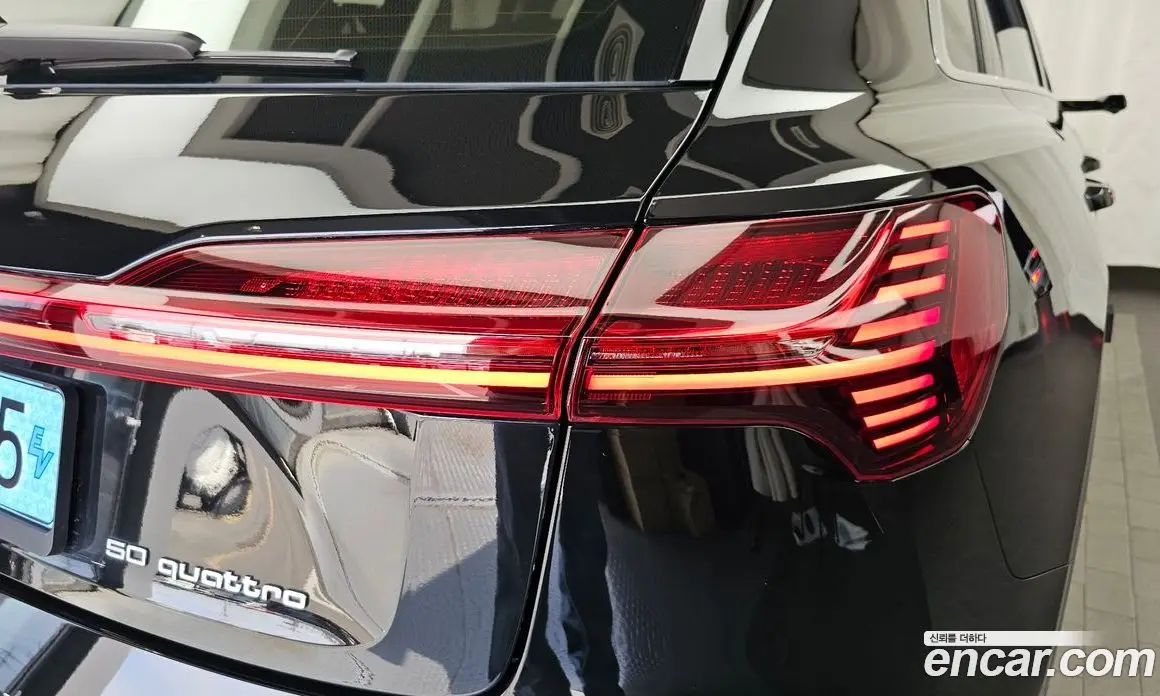 Audi e-tron 2021 0.2 автомат (гидро), фото 9