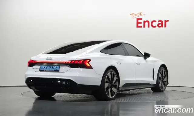 Audi e-tron GT 2022 0.1 автомат (гидро), миниатюра 2