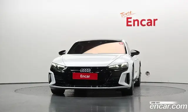 Audi e-tron GT 2022 0.1 автомат (гидро), миниатюра 3