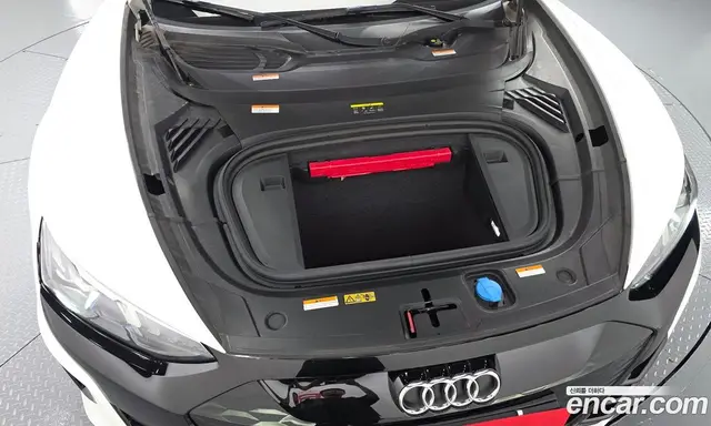 Audi e-tron GT 2022 0.1 автомат (гидро), миниатюра 6