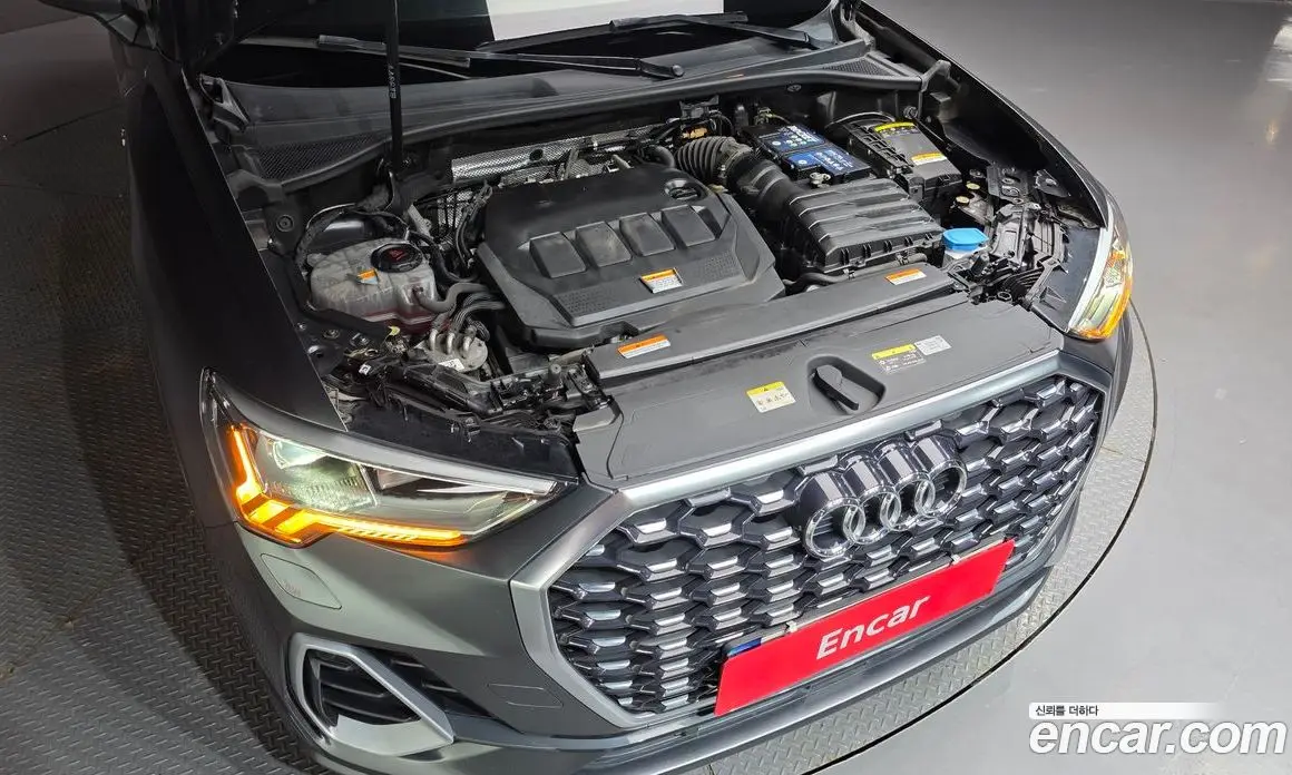 Audi Q3 2023 2.0 автомат (гидро), фото 6