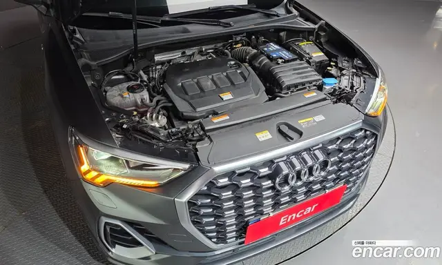 Audi Q3 2023 2.0 автомат (гидро), миниатюра 6