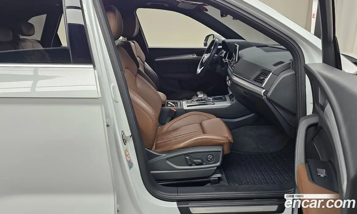 Audi Q5 2020 3.0 автомат (гидро), фото 16 Audi Q5 2020 3.0 автомат (гидро), фото 16