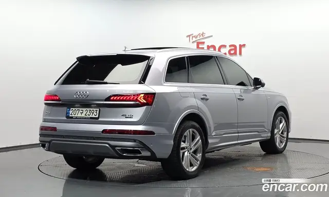 Audi Q7, 2021, 111 329 км