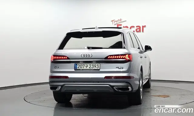 Audi Q7 2021 3.0 автомат (гидро), миниатюра 3 Audi Q7 2021 3.0 автомат (гидро), миниатюра 3