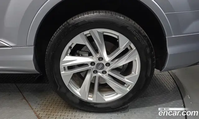 Audi Q7 2021 3.0 автомат (гидро), миниатюра 6 Audi Q7 2021 3.0 автомат (гидро), миниатюра 6