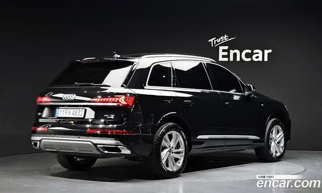 Audi Q7, 2022, 117 000 км