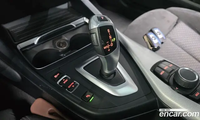 BMW 1 серия 2018 2.0 автомат (гидро), миниатюра 12