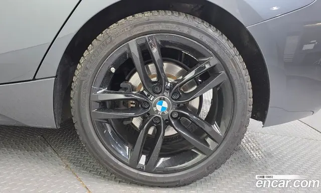 BMW 1 серия 2018 2.0 автомат (гидро), миниатюра 7 BMW 1 серия 2018 2.0 автомат (гидро), миниатюра 7