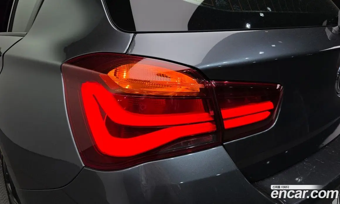 BMW 1 серия 2018 2.0 автомат (гидро), фото 9 BMW 1 серия 2018 2.0 автомат (гидро), фото 9