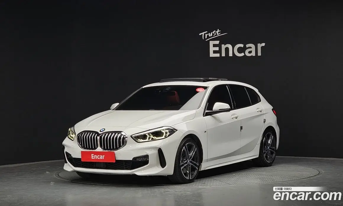 BMW 1 серия 2022 2.0 автомат (гидро), фото 1 BMW 1 серия 2022 2.0 автомат (гидро), фото 1