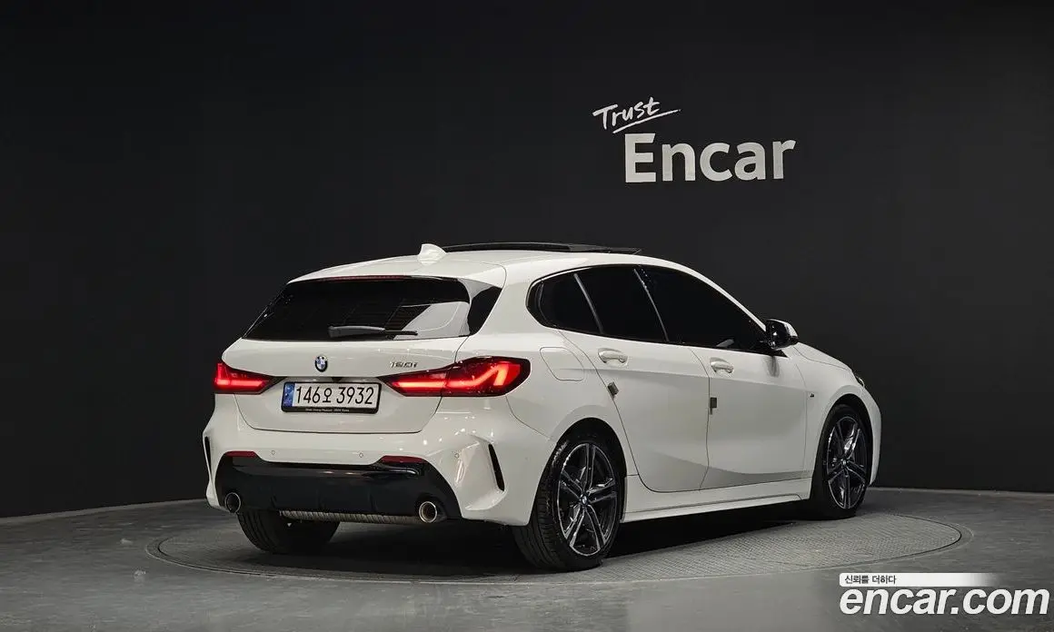 BMW 1 серия 2022 2.0 автомат (гидро), фото 2 BMW 1 серия 2022 2.0 автомат (гидро), фото 2