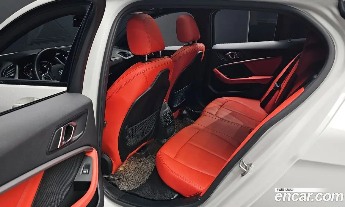 BMW 1 серия 2022 2.0 автомат (гидро), фото 18 BMW 1 серия 2022 2.0 автомат (гидро), фото 18