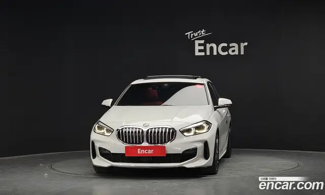 BMW 1 серия 2022 2.0 автомат (гидро), миниатюра 3 BMW 1 серия 2022 2.0 автомат (гидро), миниатюра 3