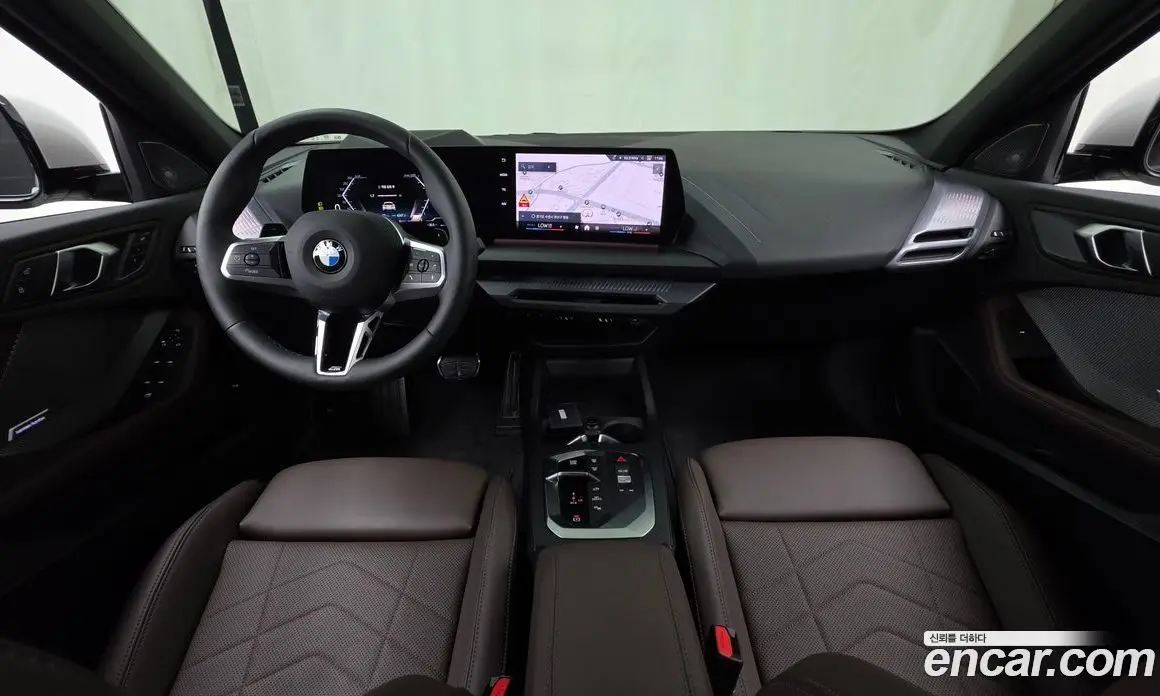 BMW 1 серия 2025 2.0 автомат (гидро), фото 10