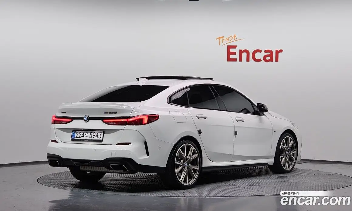 BMW 2 серия 2024 2.0 автомат (гидро), фото 1 BMW 2 серия 2024 2.0 автомат (гидро), фото 1