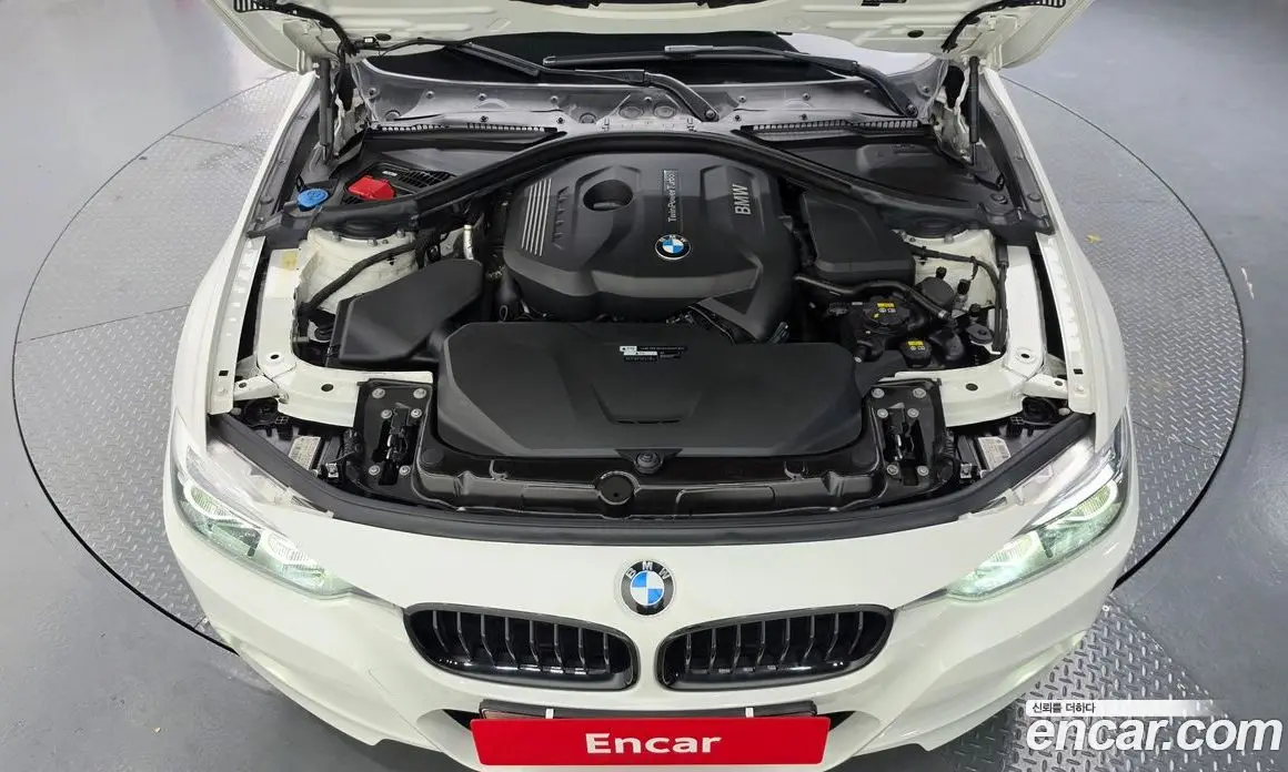 BMW 3 серия 2018 2.0 автомат (гидро), фото 5