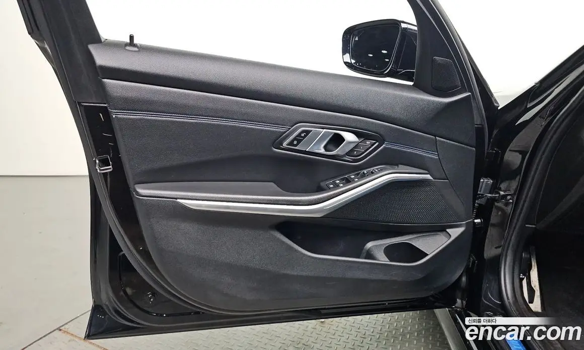 BMW 3 серия 2020 2.0 автомат (гидро), фото 14
