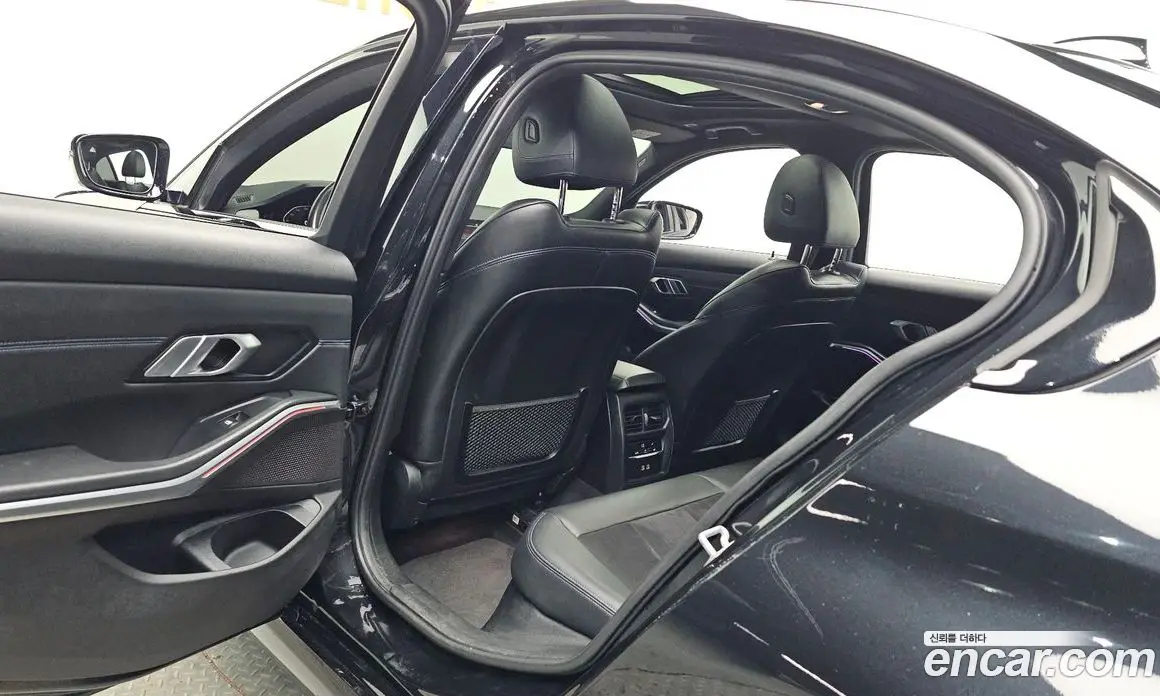 BMW 3 серия 2020 2.0 автомат (гидро), фото 17
