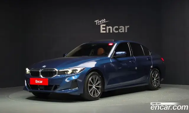 BMW 3 серия, 2023, 42 580 км