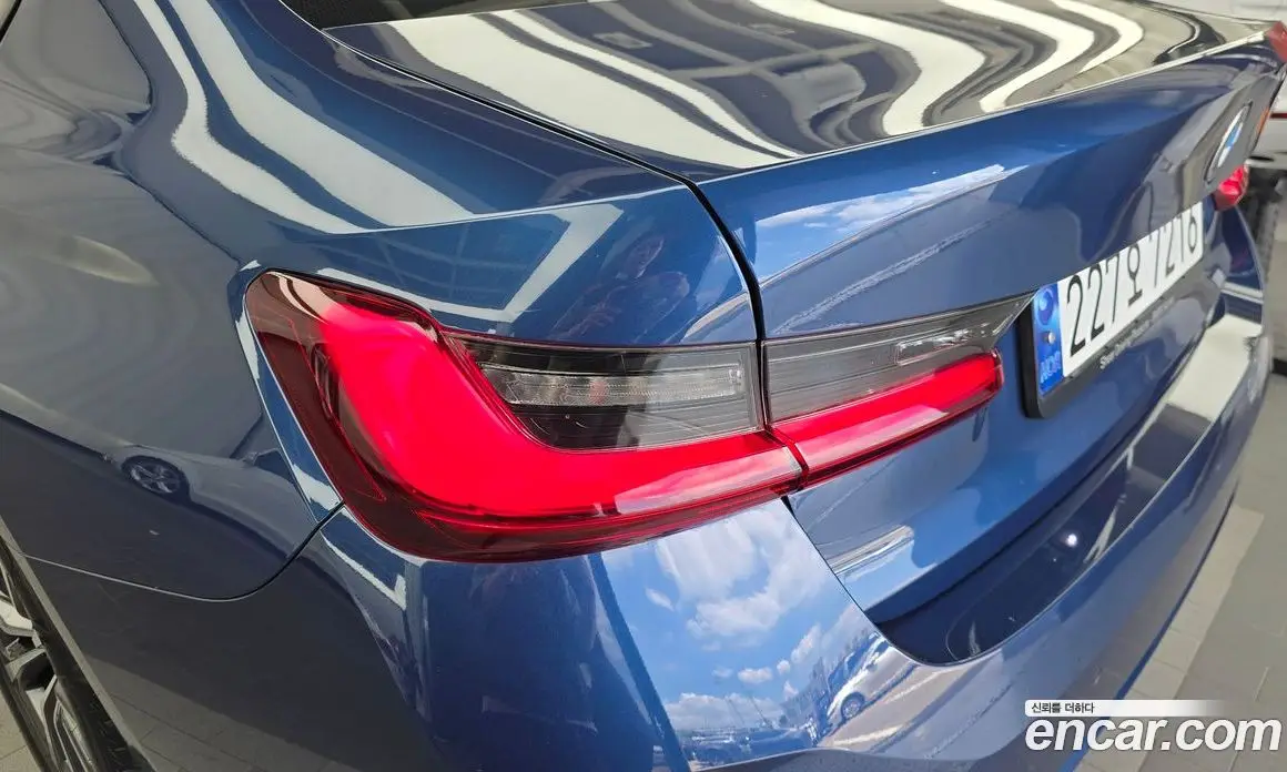 BMW 3 серия 2023 2.0 автомат (гидро), фото 9 BMW 3 серия 2023 2.0 автомат (гидро), фото 9