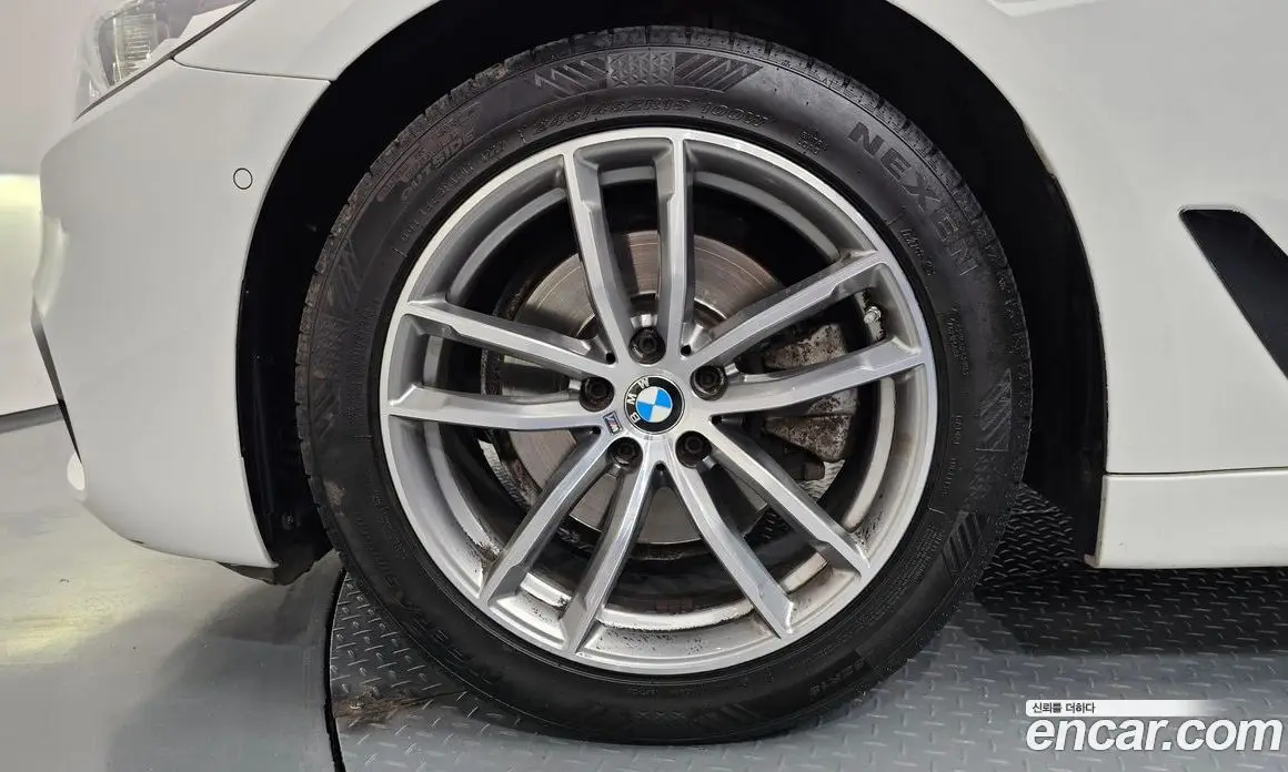BMW 5 серия 2017 2.0 автомат (гидро), фото 5 BMW 5 серия 2017 2.0 автомат (гидро), фото 5