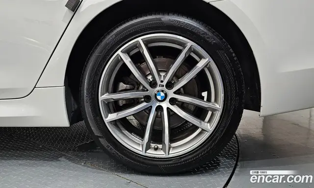 BMW 5 серия 2017 2.0 автомат (гидро), миниатюра 7 BMW 5 серия 2017 2.0 автомат (гидро), миниатюра 7