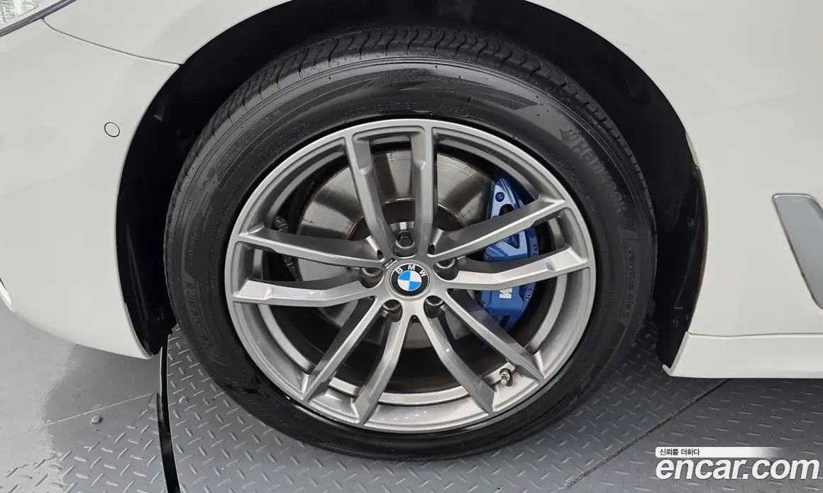 BMW 5 серия 2018 2.0 автомат (гидро), фото 5