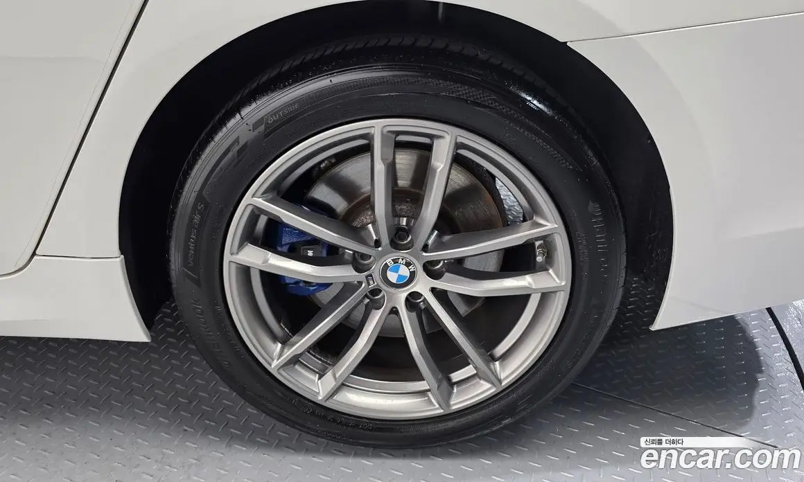 BMW 5 серия 2018 2.0 автомат (гидро), фото 7