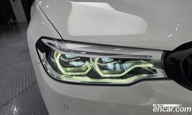 BMW 5 серия 2018 2.0 автомат (гидро), миниатюра 8