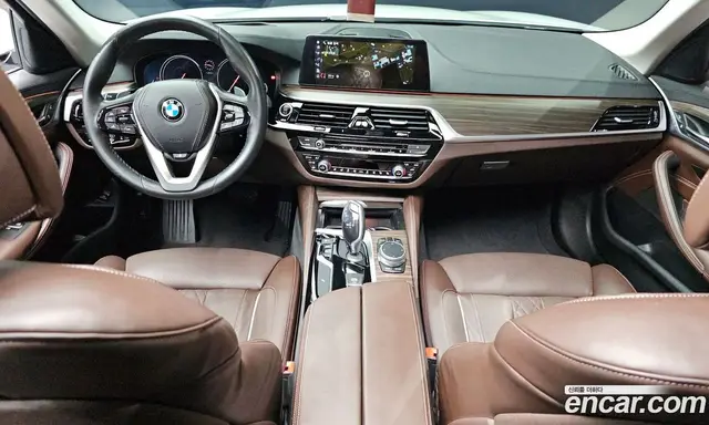 BMW 5 серия 2018 2.0 автомат (гидро), миниатюра 9 BMW 5 серия 2018 2.0 автомат (гидро), миниатюра 9