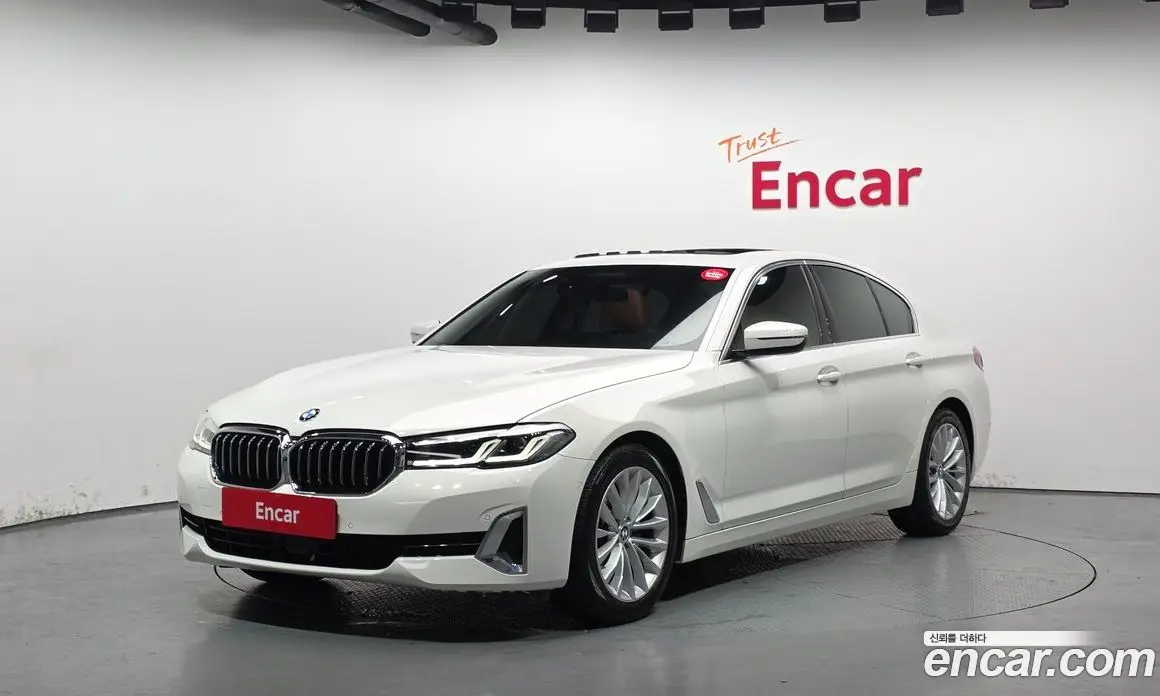 BMW 5 серия 2021 2.0 автомат (гидро), фото 1 BMW 5 серия 2021 2.0 автомат (гидро), фото 1