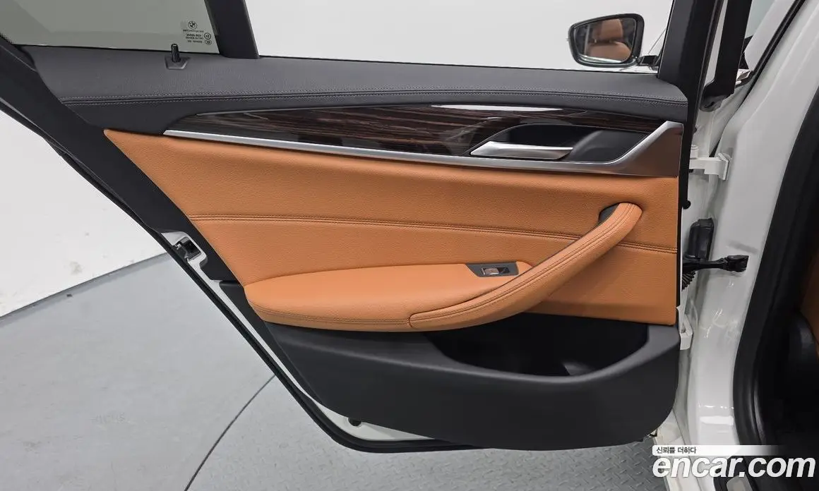 BMW 5 серия 2021 2.0 автомат (гидро), фото 15 BMW 5 серия 2021 2.0 автомат (гидро), фото 15