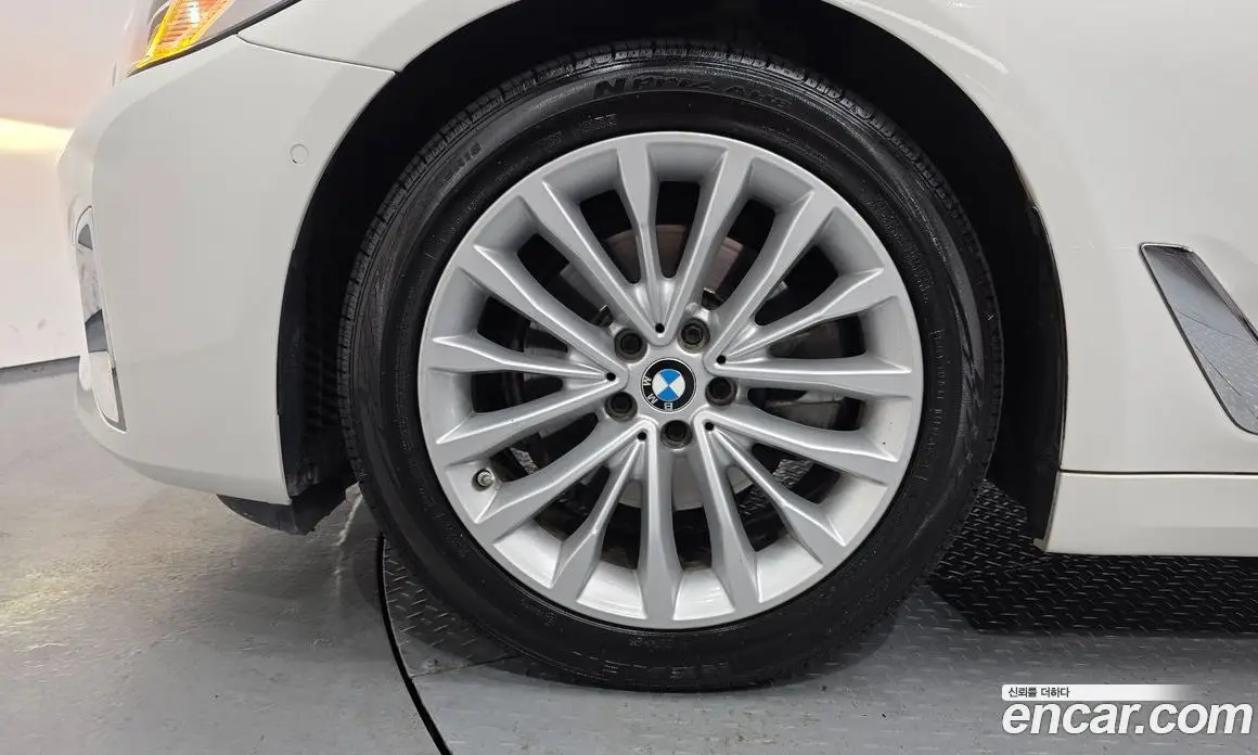 BMW 5 серия 2021 2.0 автомат (гидро), фото 5 BMW 5 серия 2021 2.0 автомат (гидро), фото 5