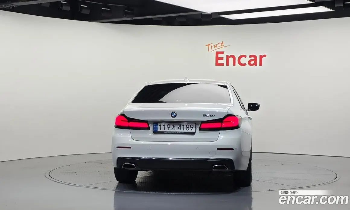 BMW 5 серия 2022 2.0 автомат (гидро), фото 4