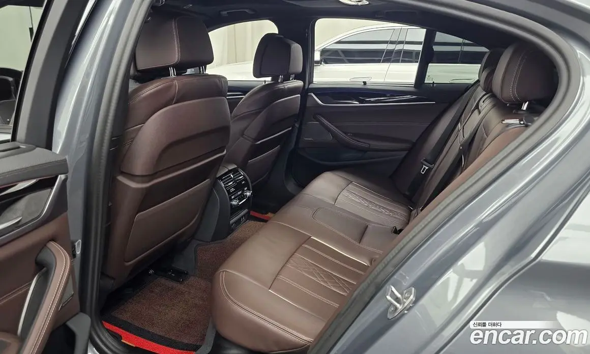 BMW 5 серия 2023 2.0 автомат (гидро), фото 16 BMW 5 серия 2023 2.0 автомат (гидро), фото 16